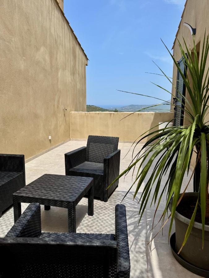 Bella Vita - Bed and Breakfast Calenzana