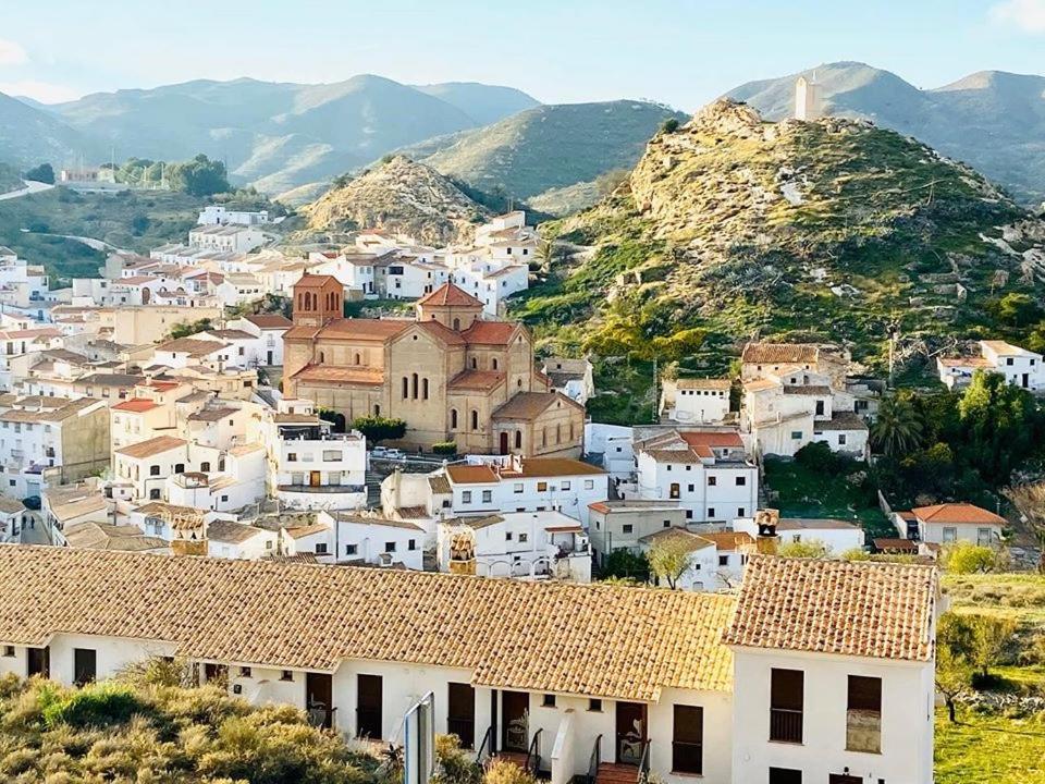 Casa Pueblo Overlooking the Village of Lubrín! - Ferienwohnung