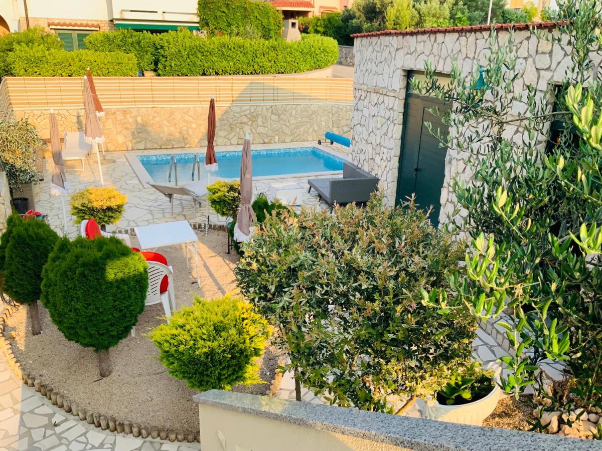 Villa EVAMAR, Island Krk Punat - B&B Punat