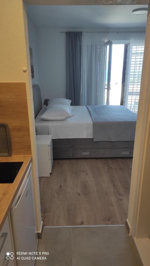 Studio Apartment with Sea View