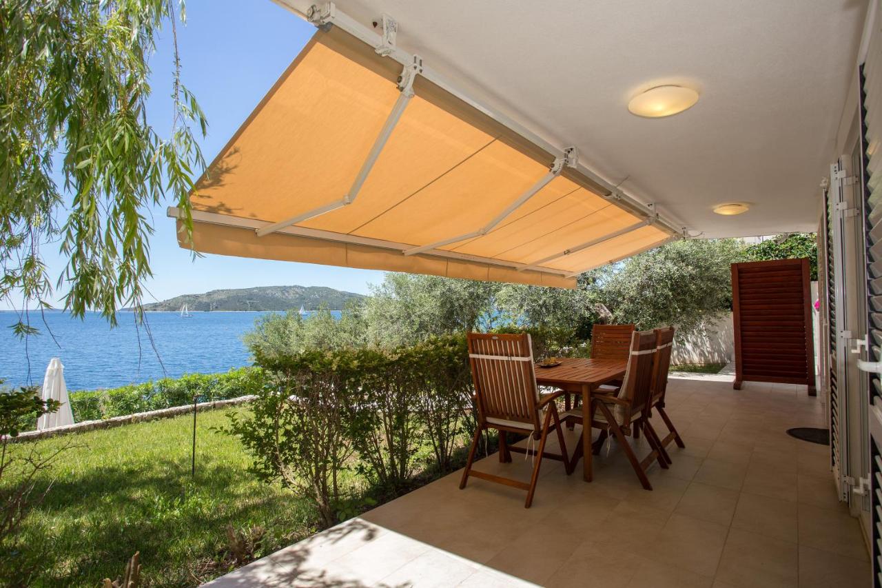 Two-Bedroom Apartment with Terrace and Sea View