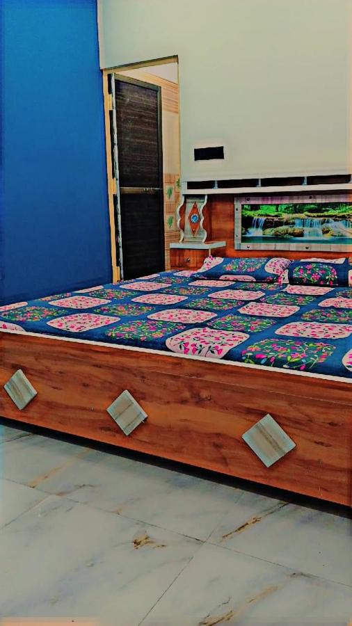 Mahadev homestay Near Ram mandir and saryu Ghat - B&B Ayodhya