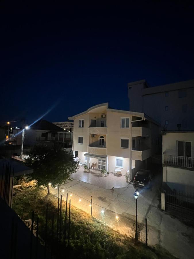 Starlight Apartments - B&B Dulcigno