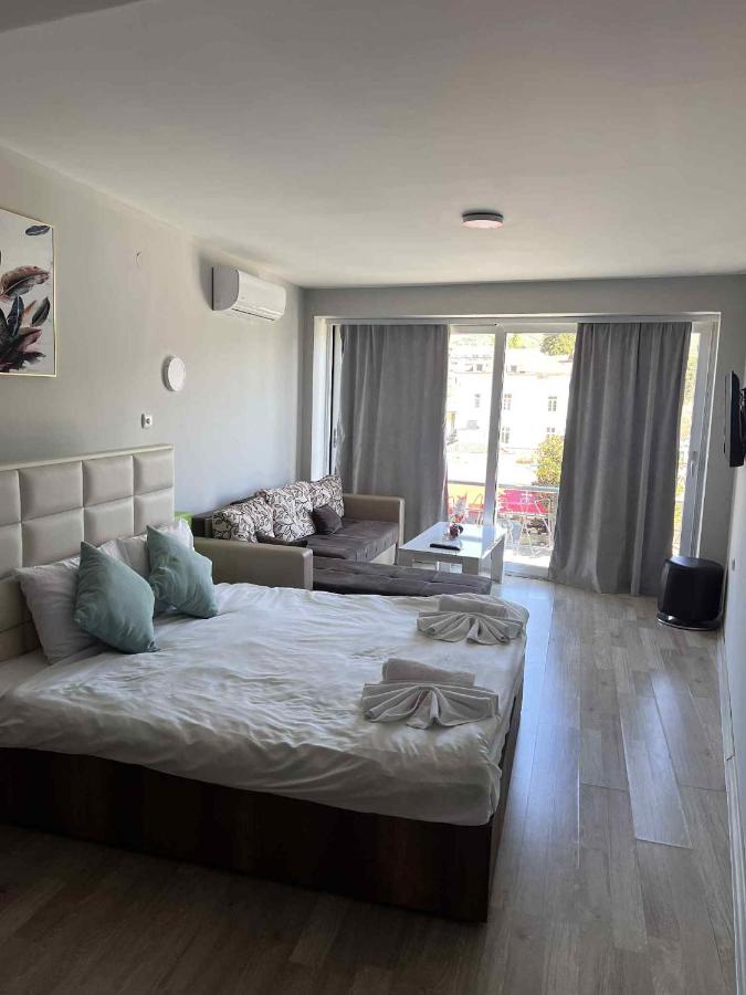 Appartamento Monolocale con Vista Mare