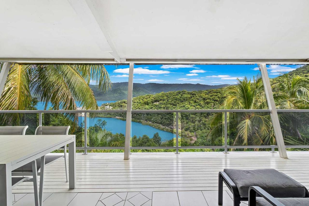 Shutehaven Escape Home with Pool with Ocean Views - B&B Shute Harbour