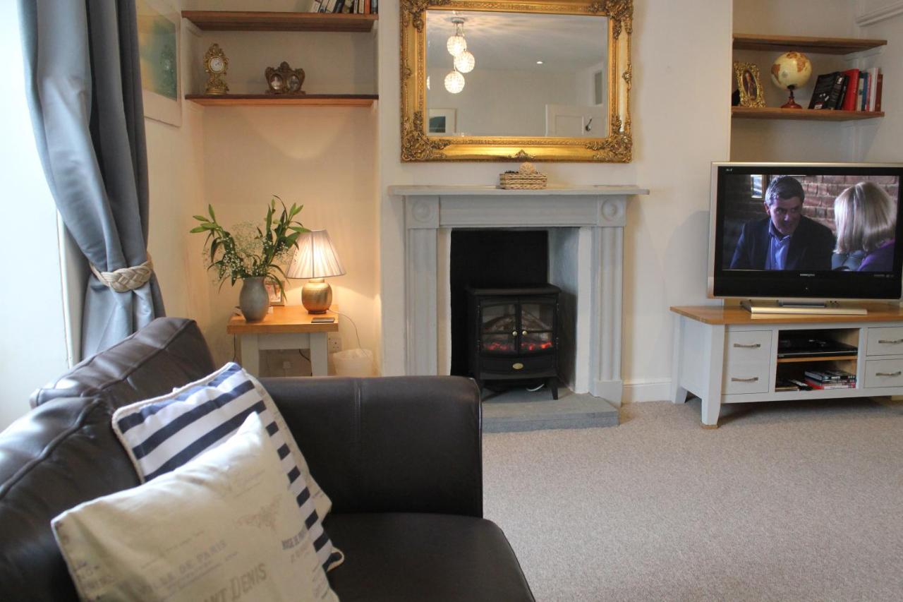 Tide House Seaside Holiday Cottage - Ferienwohnung Shaldon