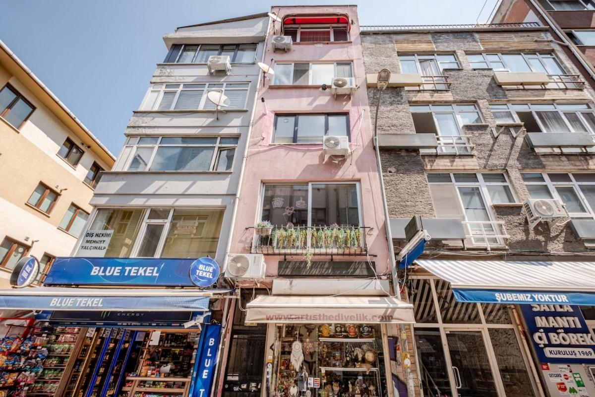 Kadıköy ün Kalbinde Tarihi Rahat Sessiz Daire - Ferienwohnung Istanbul