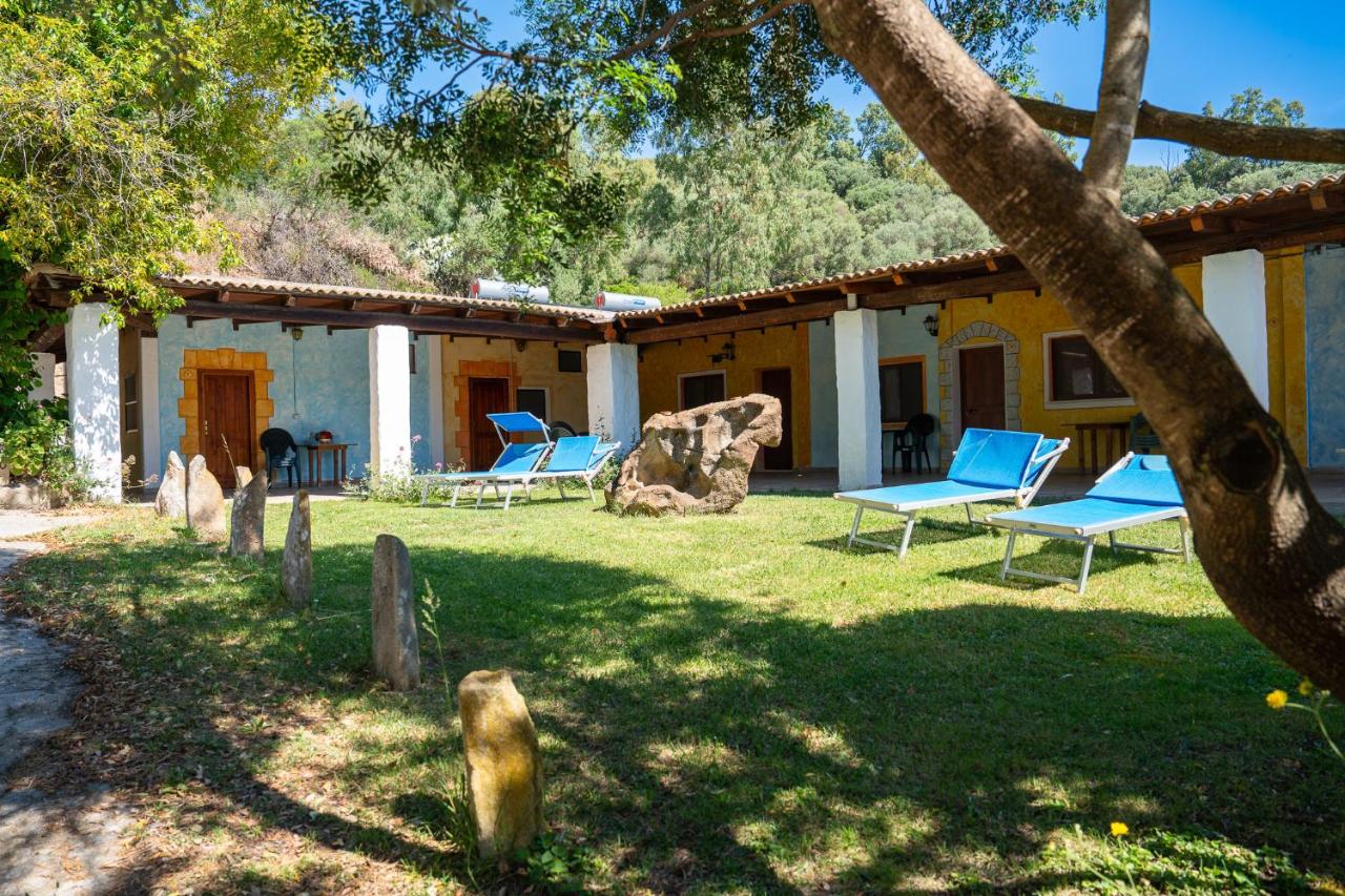 Deluxe Double or Twin Room with Pool Access