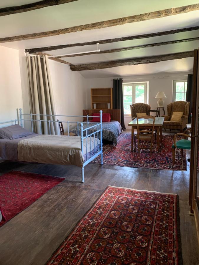 Quadruple Room with Shared Bathroom