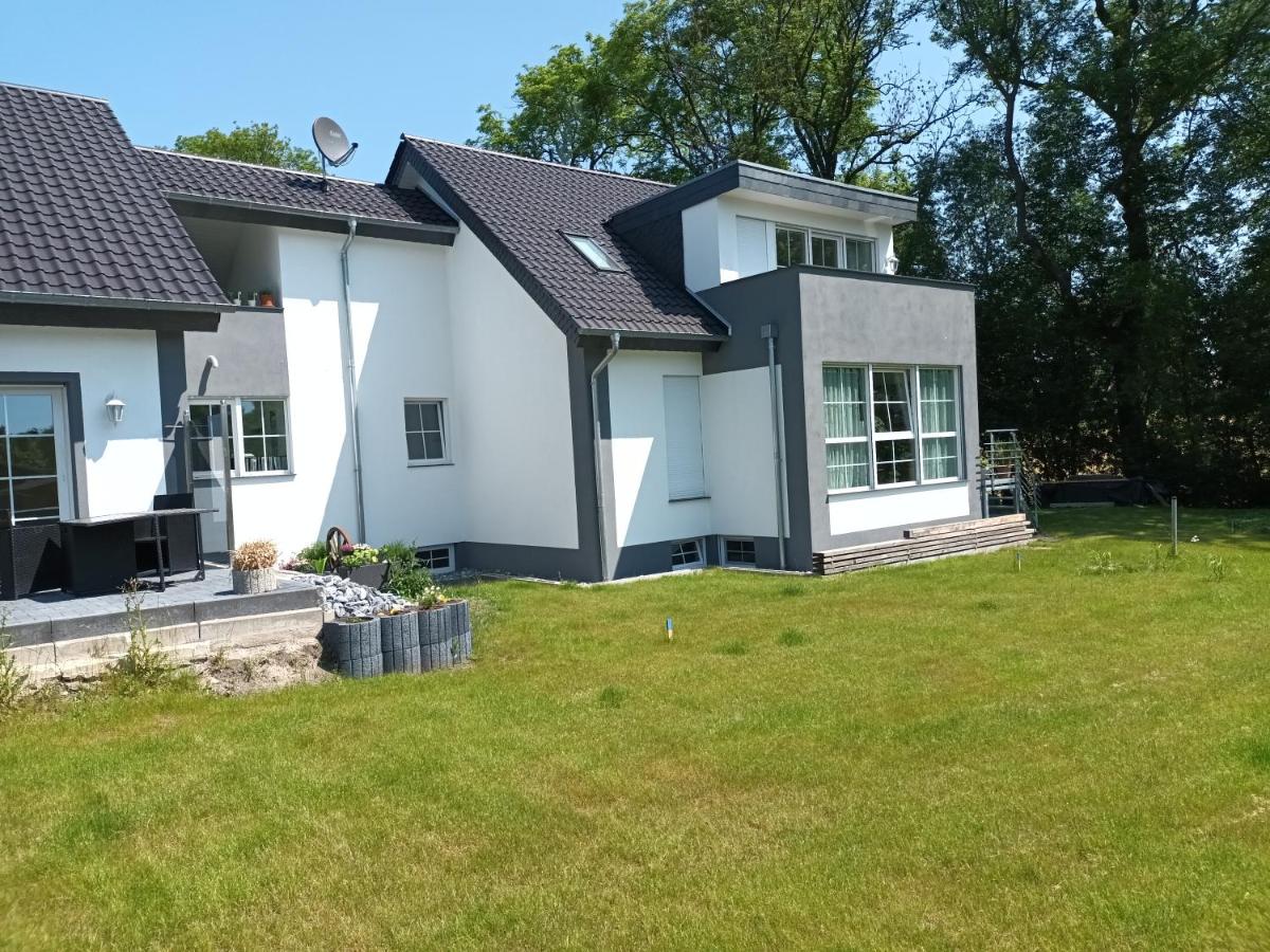 Monteur- Ferienwohnung Lage Kachtenhausen - B&B Lage