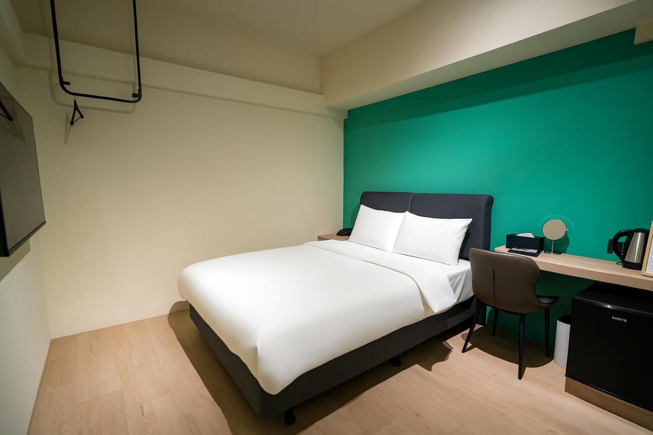 Single Room with Private Bathroom