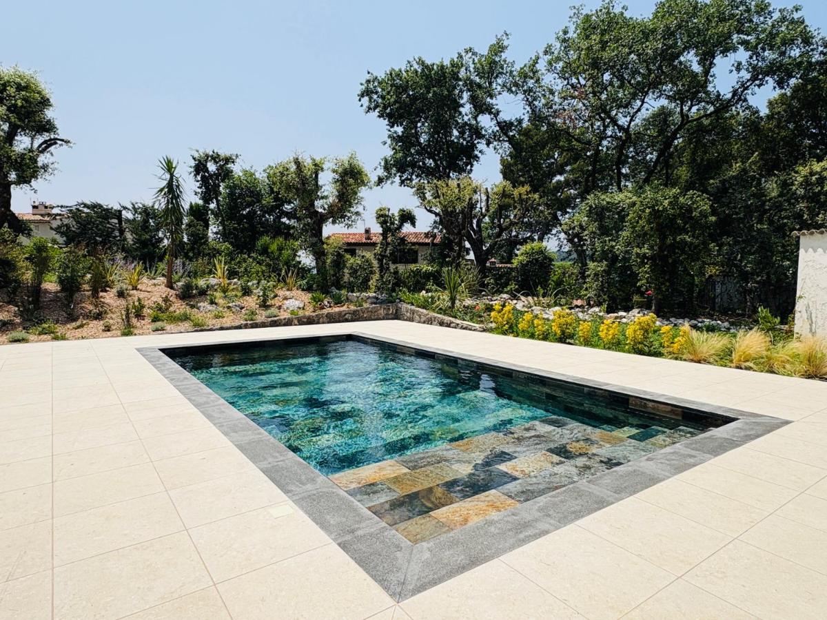 L'Esprit Sud, 4 Suites & Piscine - B&B
