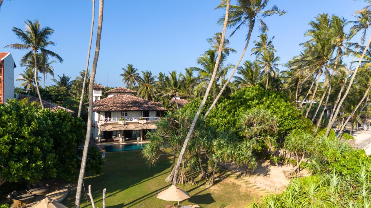 On The Rocks - B&B Unawatuna