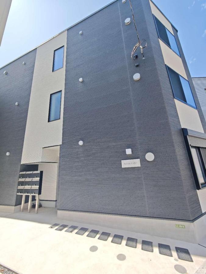 5 min walk from Gotanno station 20sqm apartment with private toilet and bathroom Direct access to popular travel destinations such as Ueno - B&B Tokyo