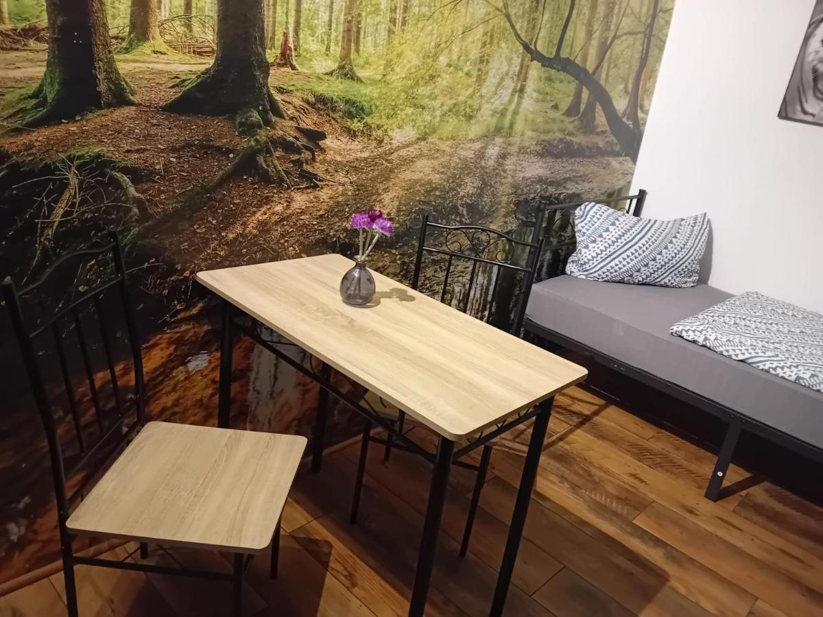 Stellas Monteurwohnungen - B&B