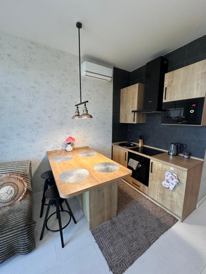 50 Жемчужина, у моря, пляж Отрада, центр - B&B Odesa