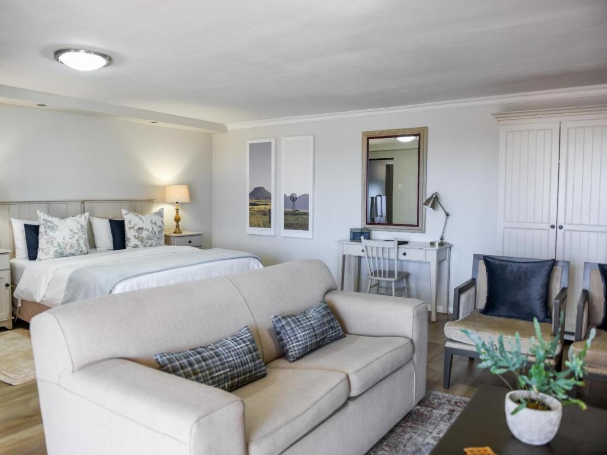 Family Room with Bath