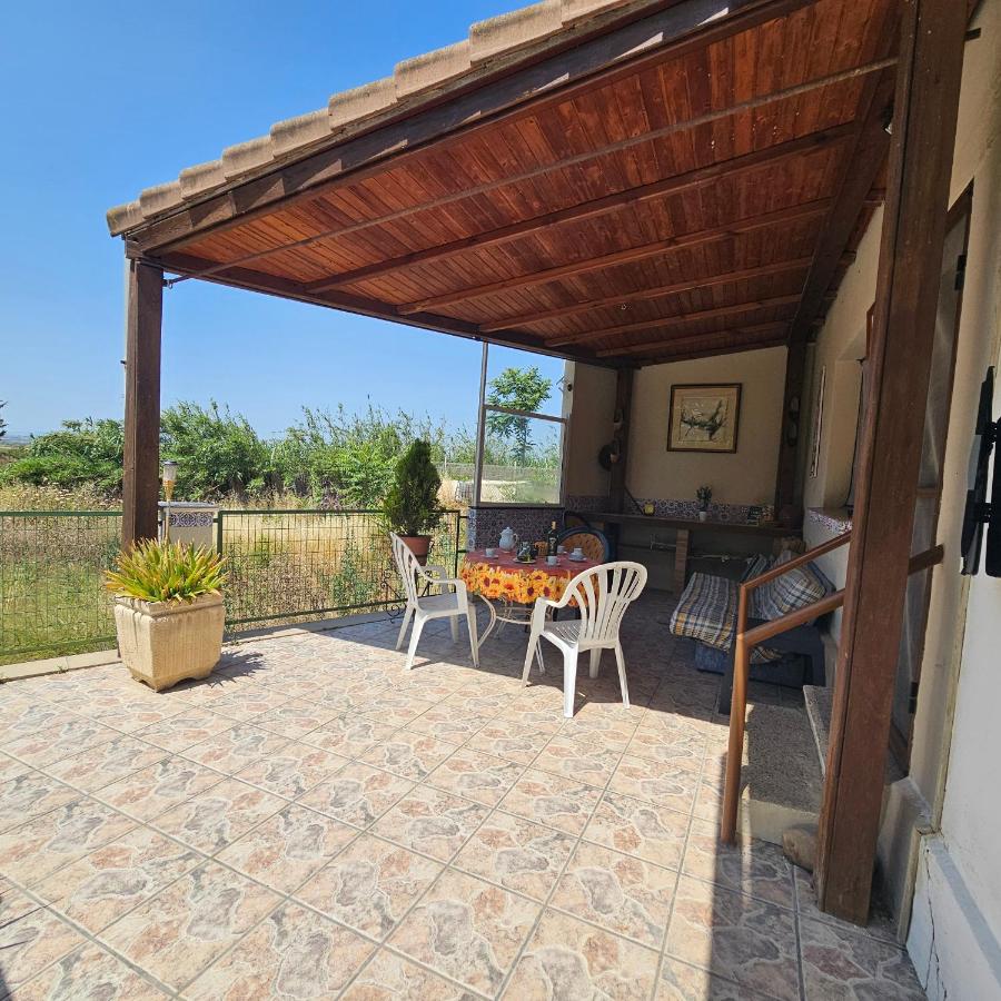 Casa Rural "OLIVER" Bardenas - B&B Valtierra