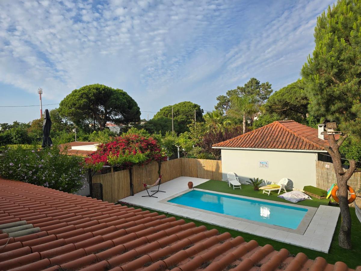 REBELSARDINE - Bed and Breakfast Almada