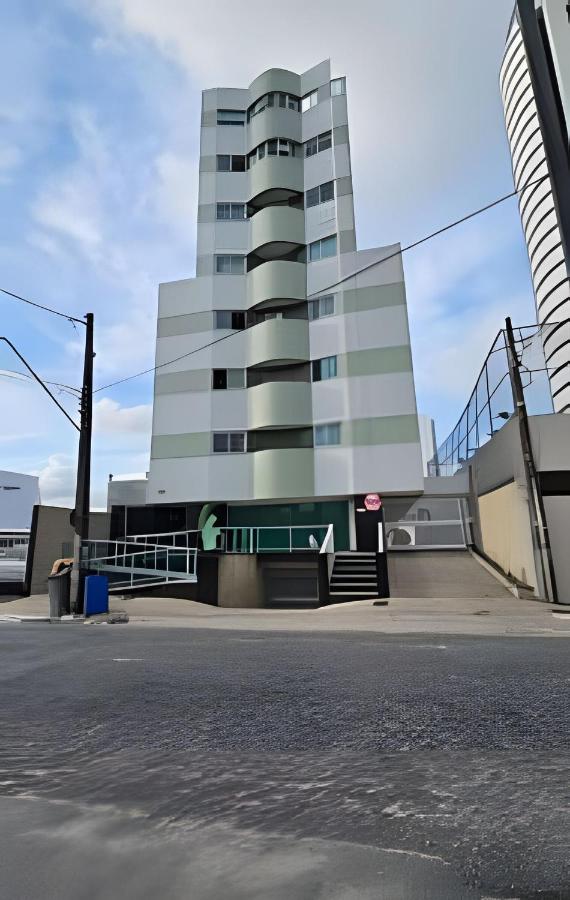 2 Quartos c/ Piscina ao Lado do Manaíra Shopping - B&B Tambaú