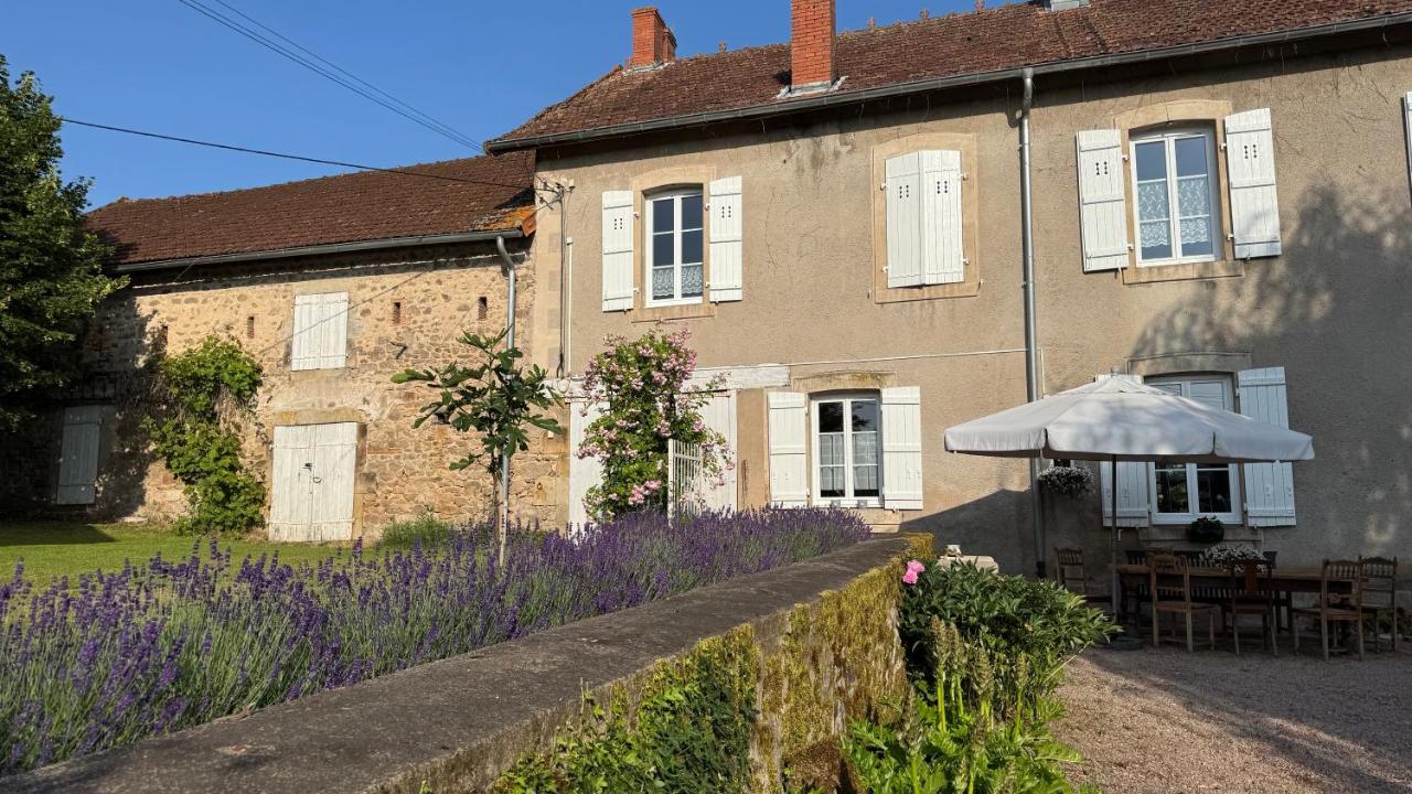 Maison Belle Vie - B&B Saint-Symphorien-de-Marmagne
