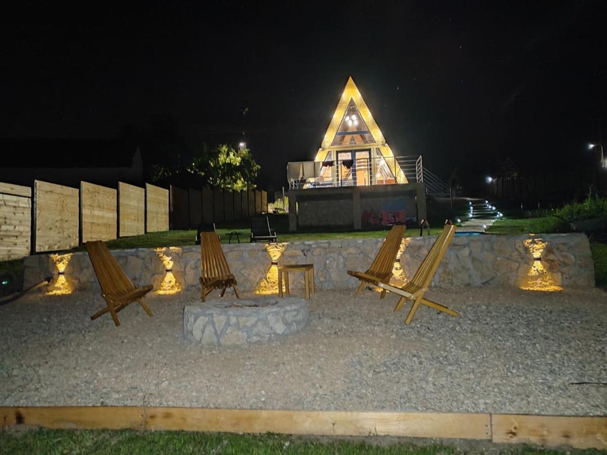 Rovni lake house - B&B