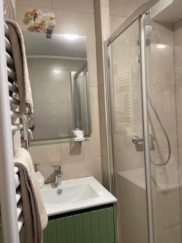 Doppelzimmer mit eigenem Bad