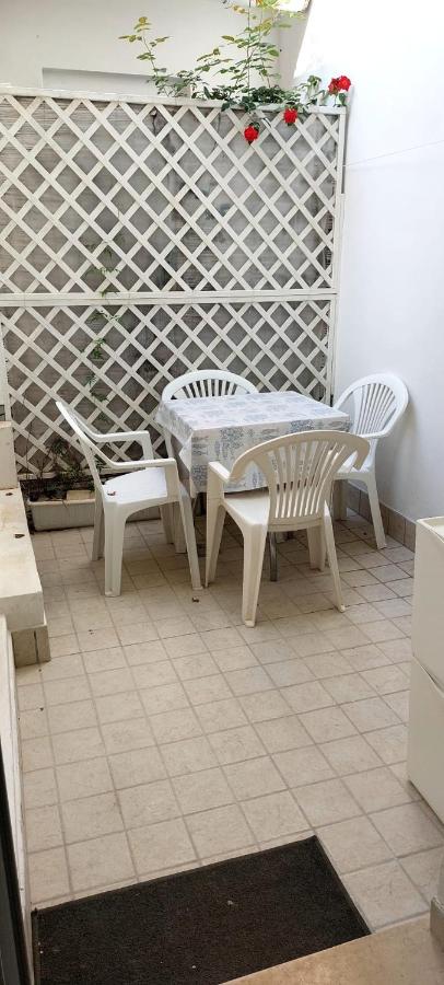 Modern Ground Floor Apt 5min Walk to Beach with AC - Il Lupo Affitta - B&B Cattolica