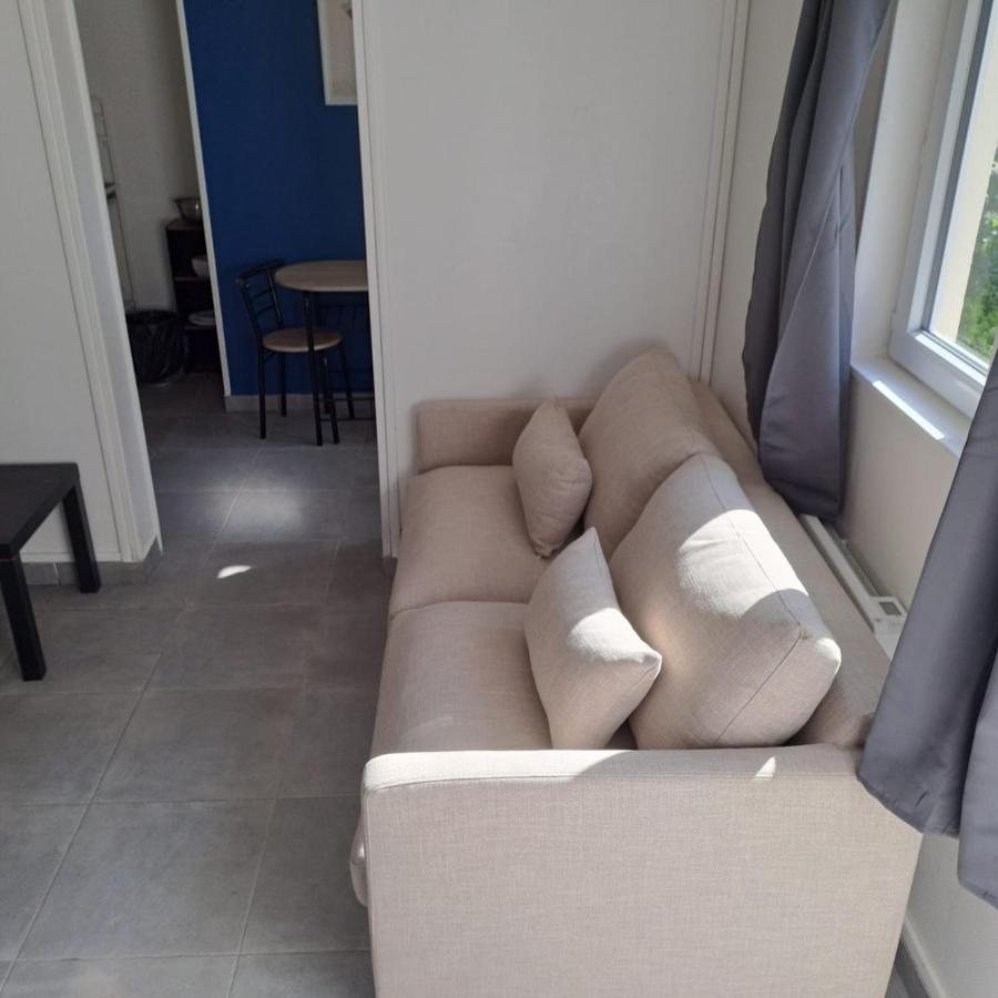 Appartement 8, DISNEYLAND - PARKING GRATUIT - MAISON DES PLATANES - B&B