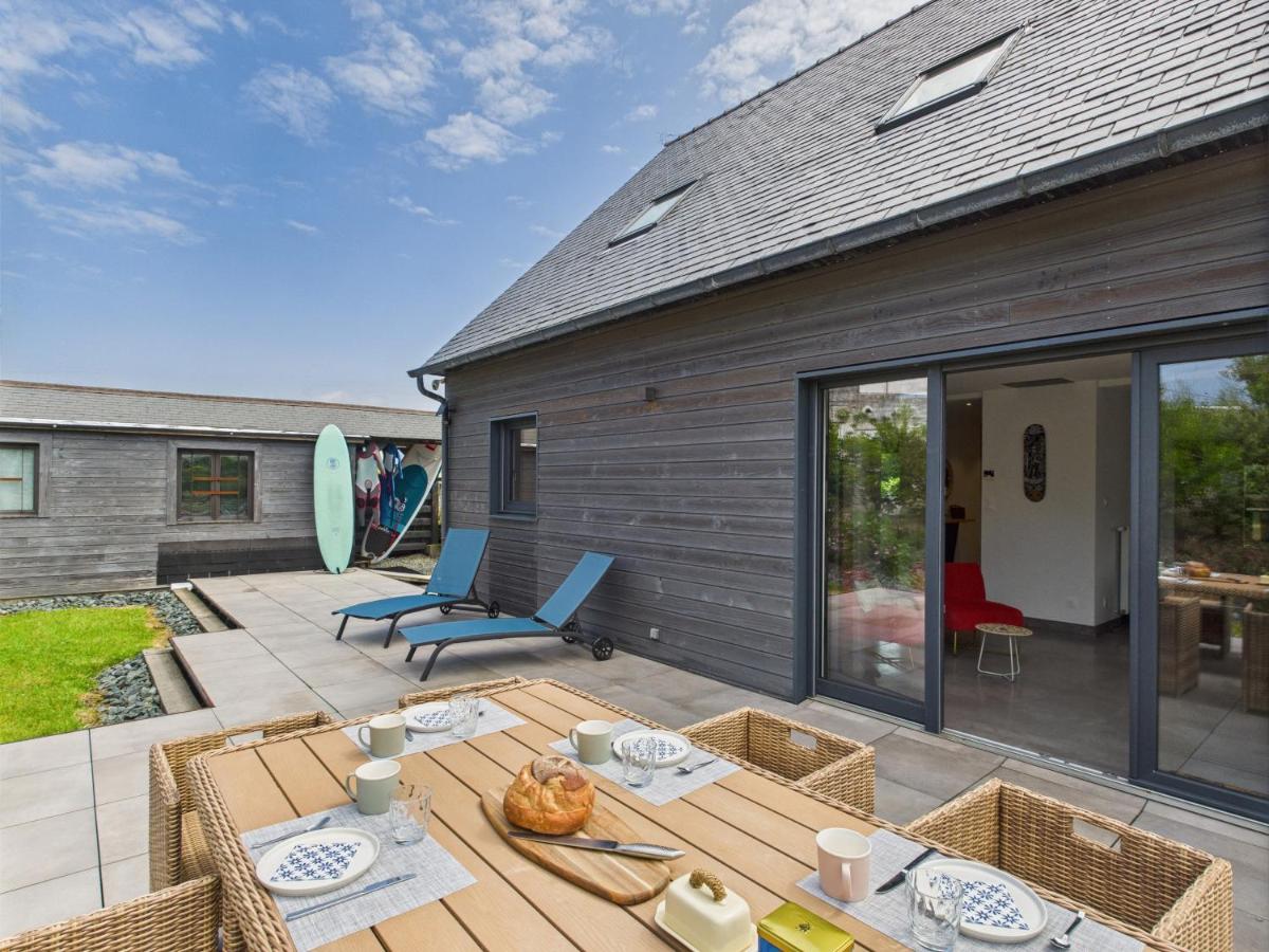 Charmante maison pour 5 au coeur de Penmarch - Bed and Breakfast