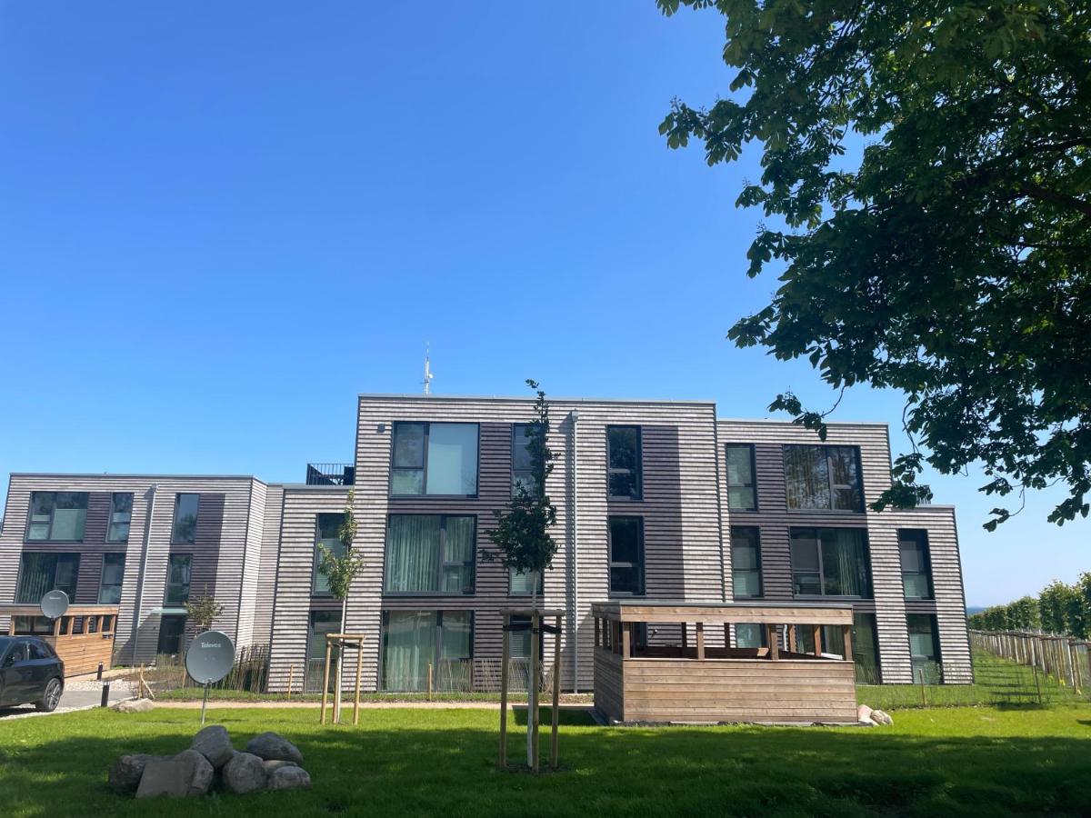 BeltBlick Fehmarn - moderne Ferienwohnung mit Meerblick und Sauna - Neubau - B&B