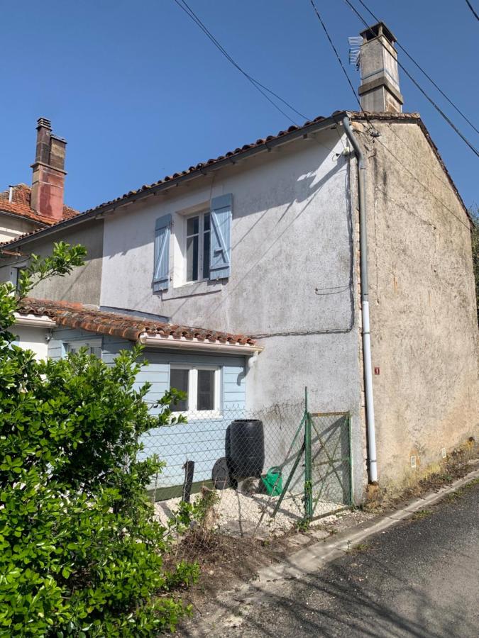 Cosy French retreat in Brettes - Chambres d’hôtes Brettes