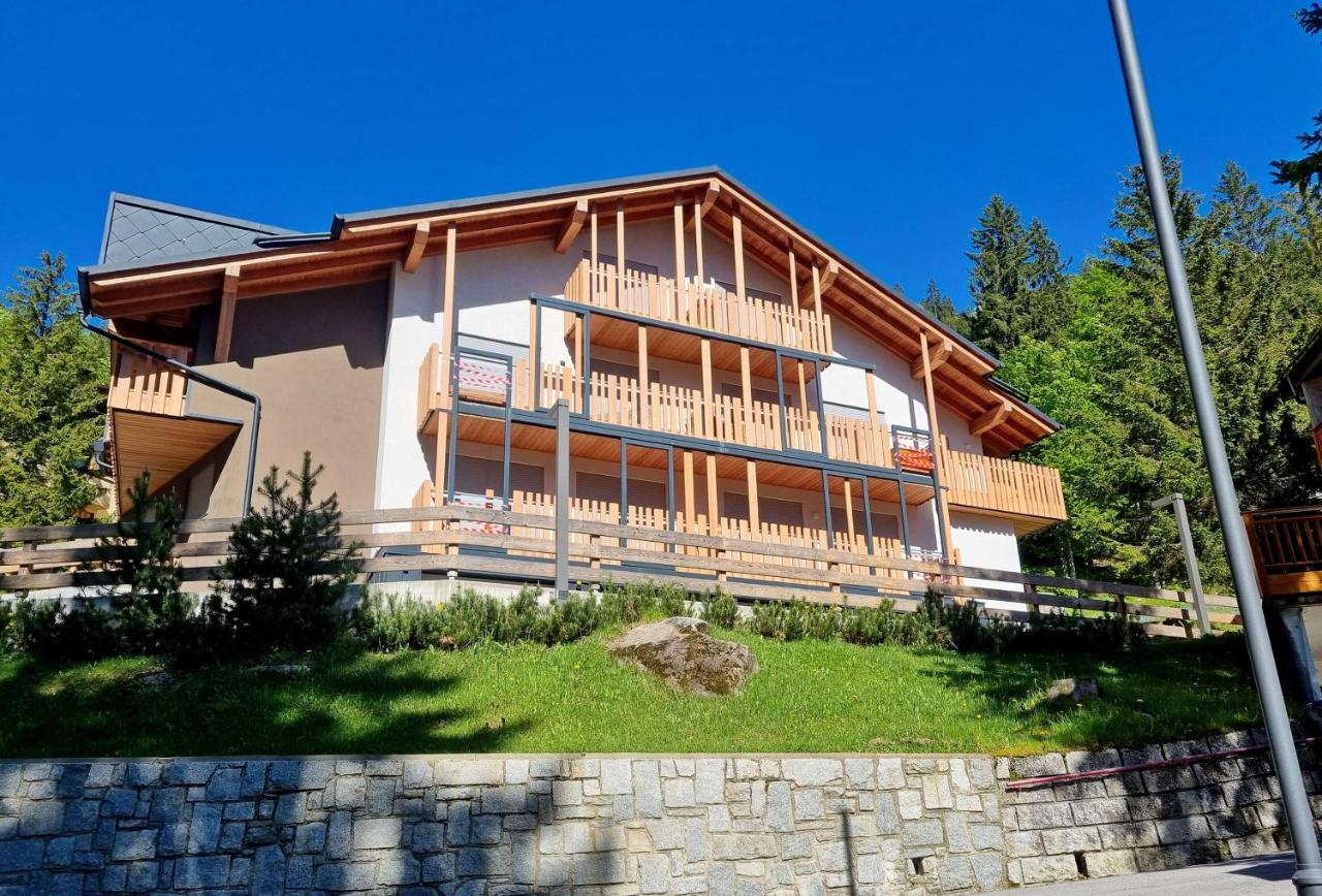 Spinale Duplex Apartment MhD - Bed and Breakfast Madonna di Campiglio