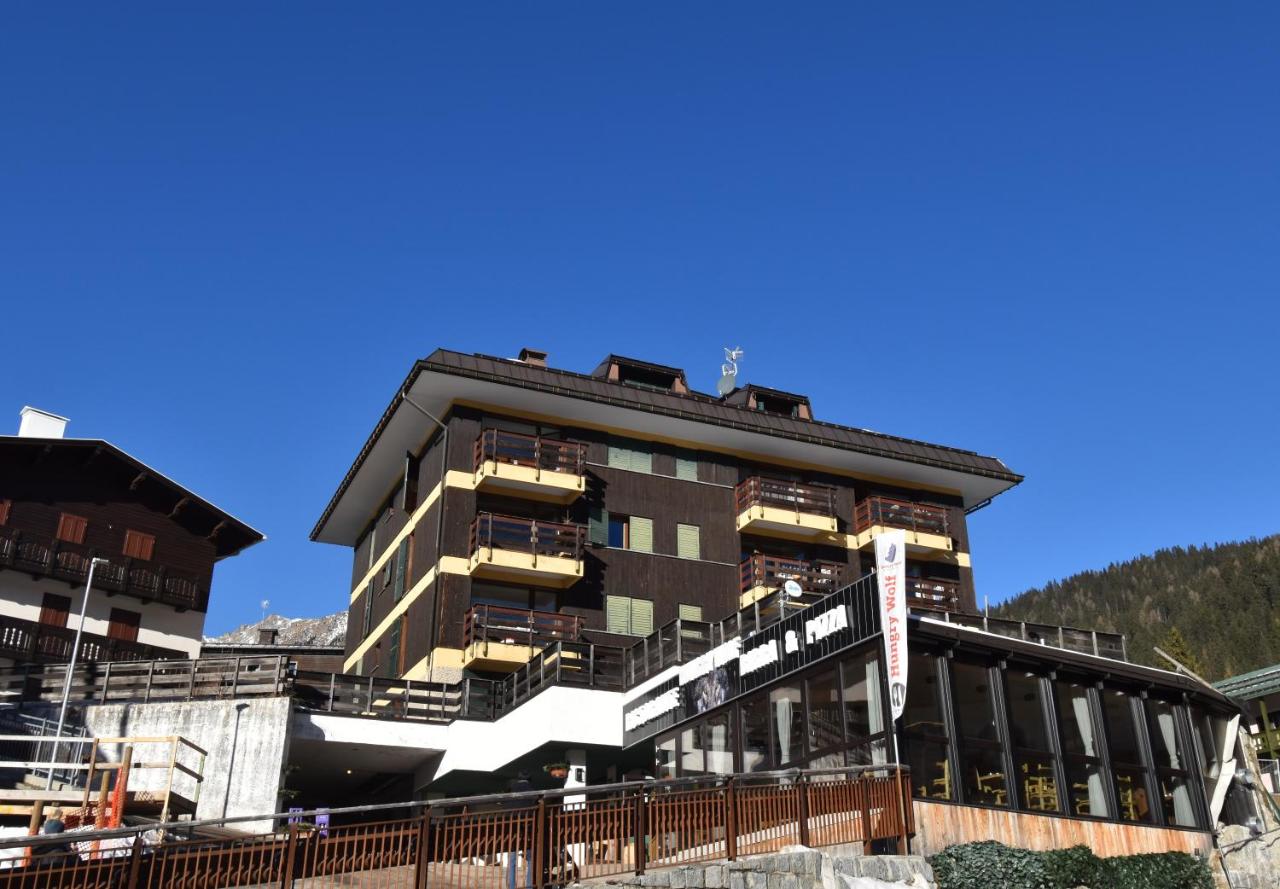 Dolomiti 3-TRE Appartamento - Bed and Breakfast Madonna di Campiglio