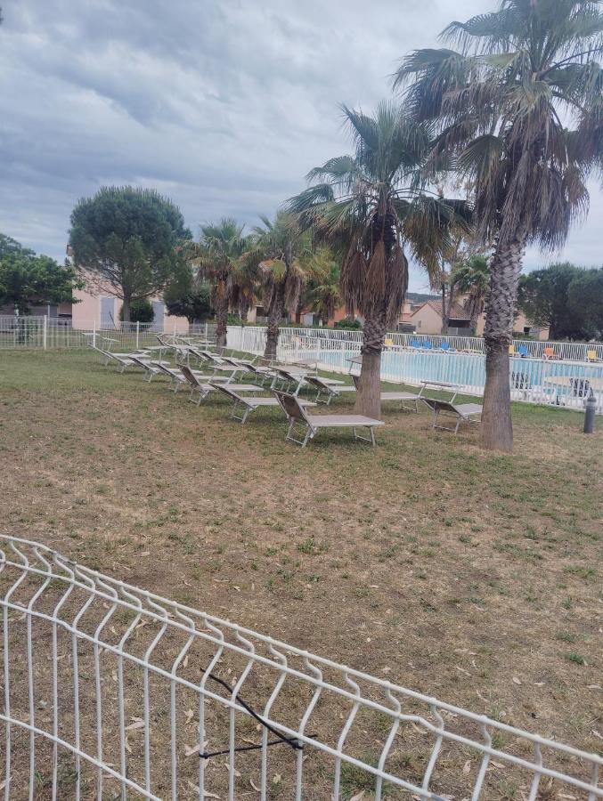 Le Domaine du Golf ***. Lieu-dit Launac-Le-Vieux 1 chemin de l'Aire 34690 FABREGUES - Chambres d'hôtes Fabrègues