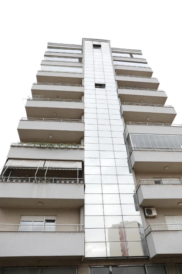 Margo Apartment City-Centre FREE PARKING 3BEDROOMS - B&B