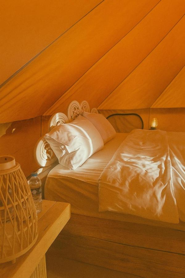 LUXURY Tent
