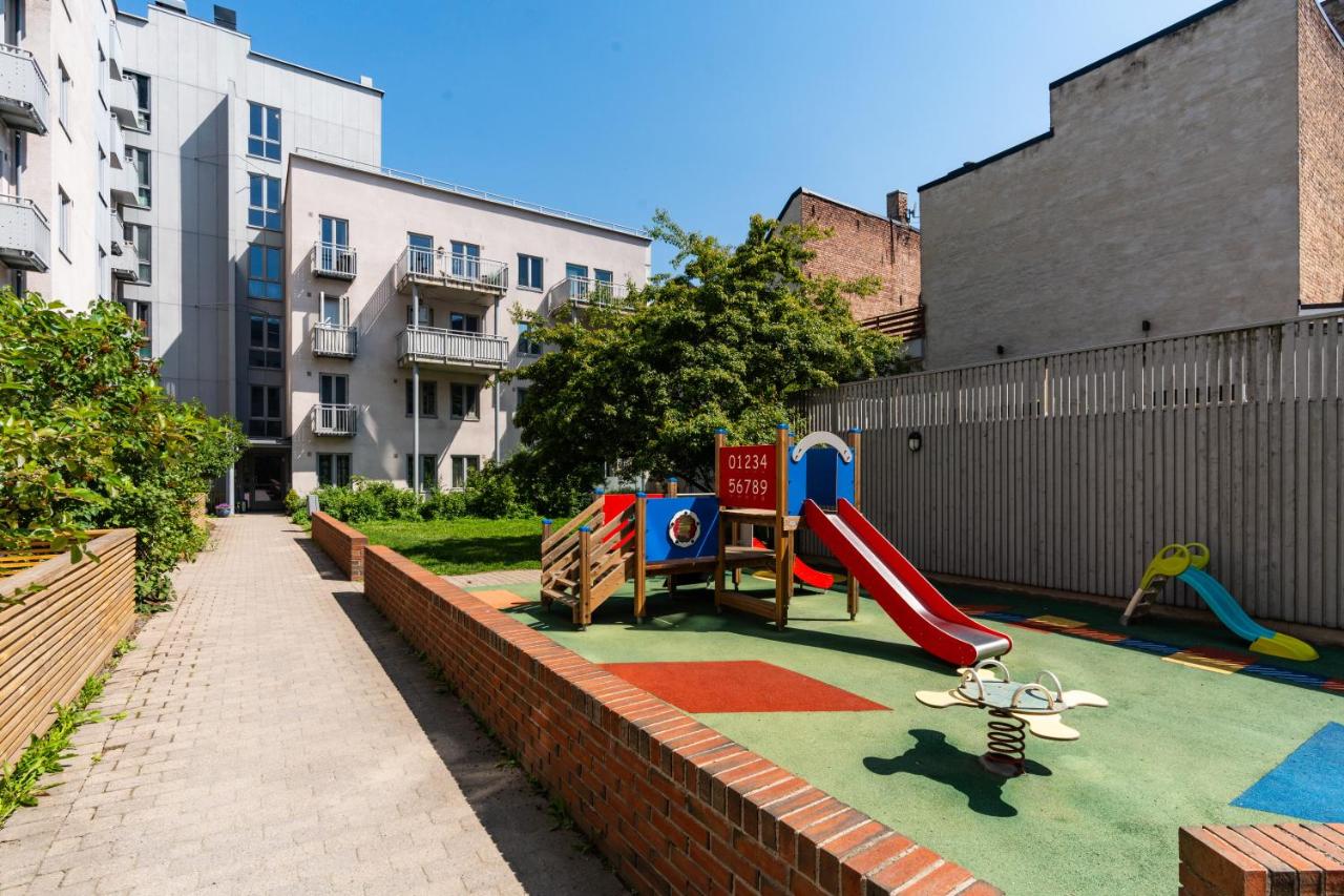 Central Apt with 2 balconies - B&B Oslo