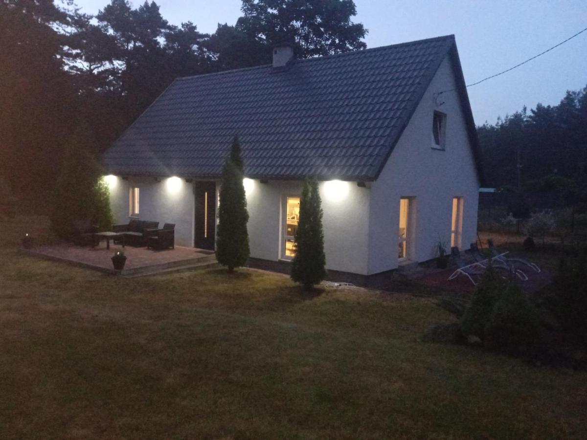 Dom letniskowy na wyłączność Polanka 11- 13 osób - B&B Junoszyno