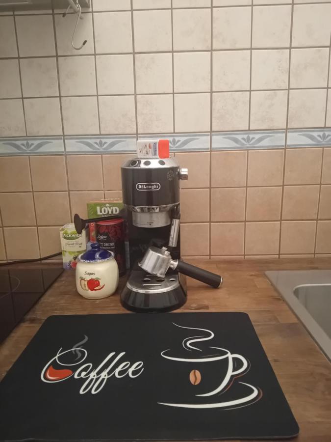 Chic Cozy Quiet DELUXE Citycenter in ASTORIA with AC - B&B Budapest