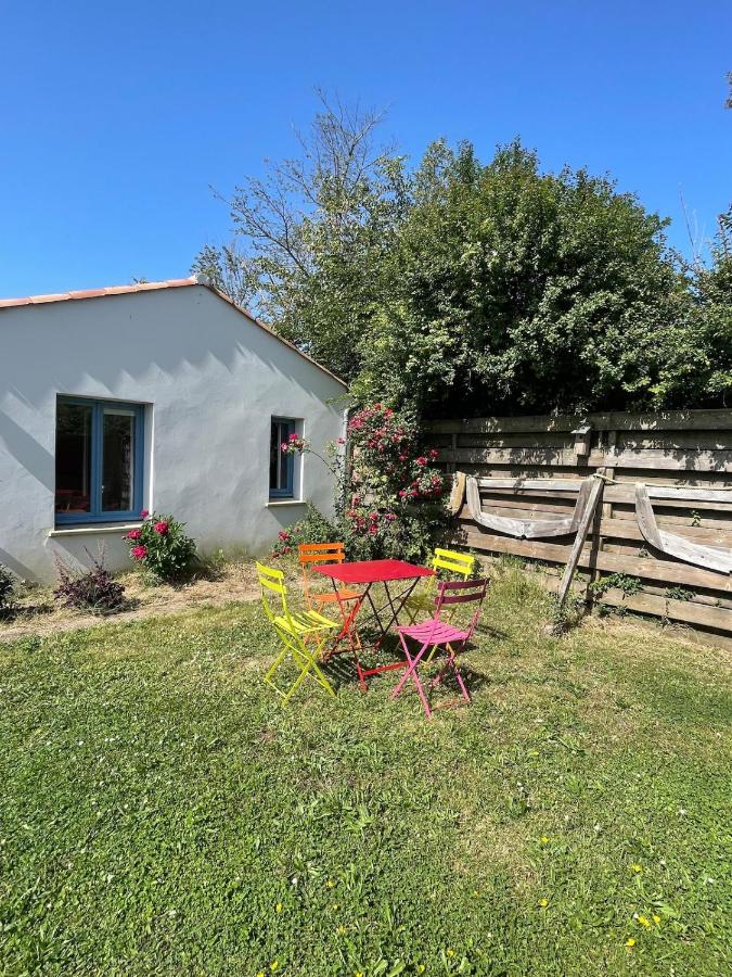 Independent 2 bedrooms with garden - B&B Les Sables-d'Olonne