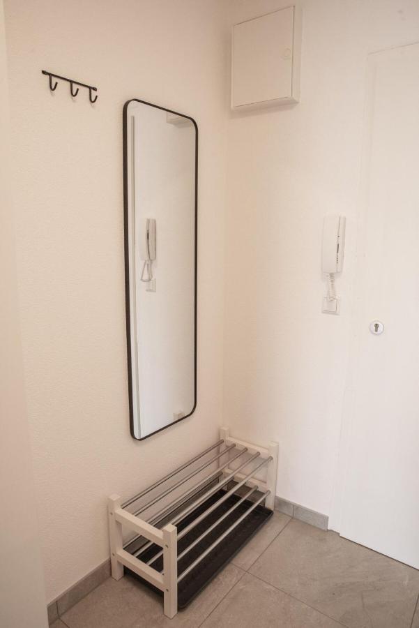 Stylisches City Apartment, nähe MB Werk, Top Ausstattung, Zentral und Sonnig - B&B
