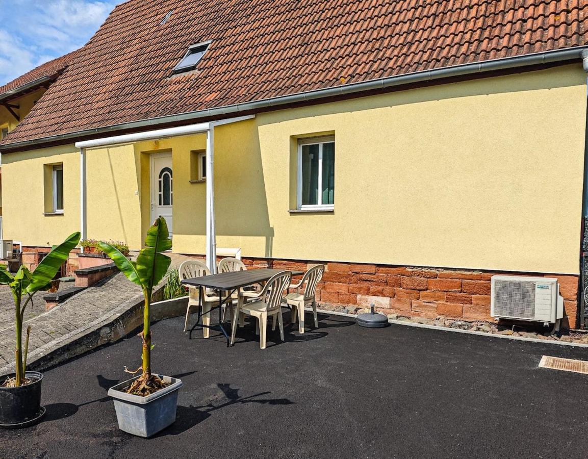 Appartement agréable et atypique, rénové, wifi, terrasse, jardin - B&B