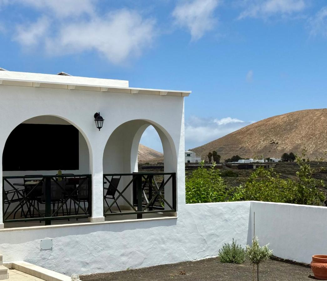 Canaryislandshost I Azucena - B&B