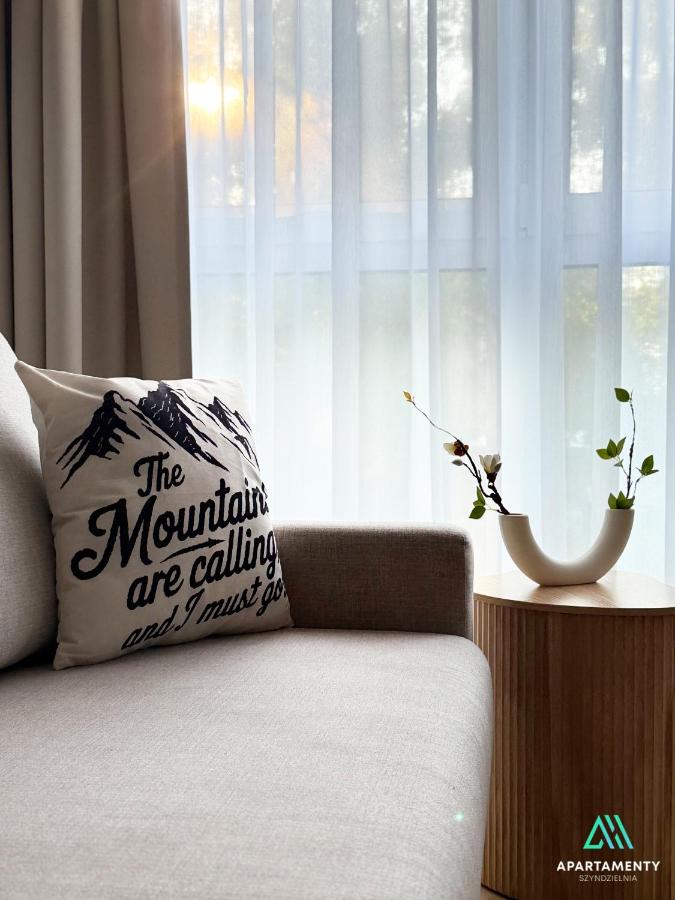 NOWE APARTAMENTY SZYNDZIELNIA GÓRY & RELAX & CISZA & BALKON & Parking - B&B Bielsko-Biała
