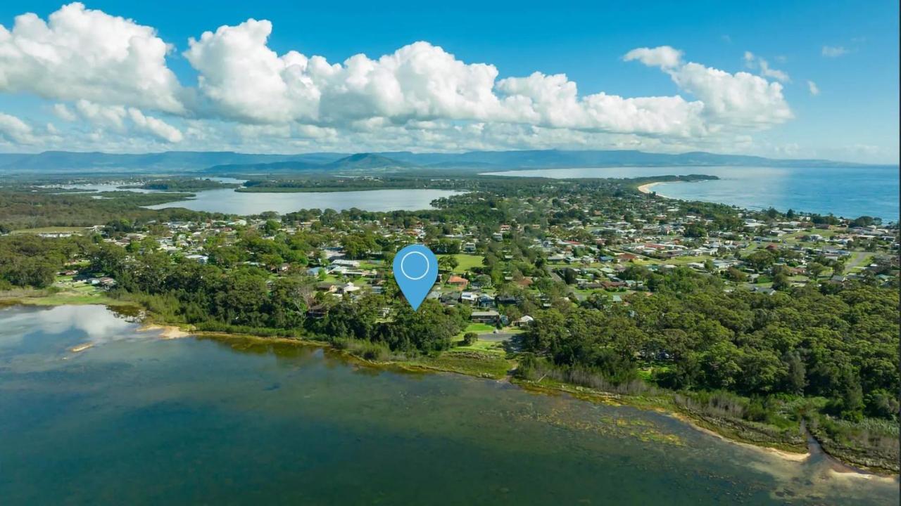 On The Lake - Pet Friendly Waterfront - B&B