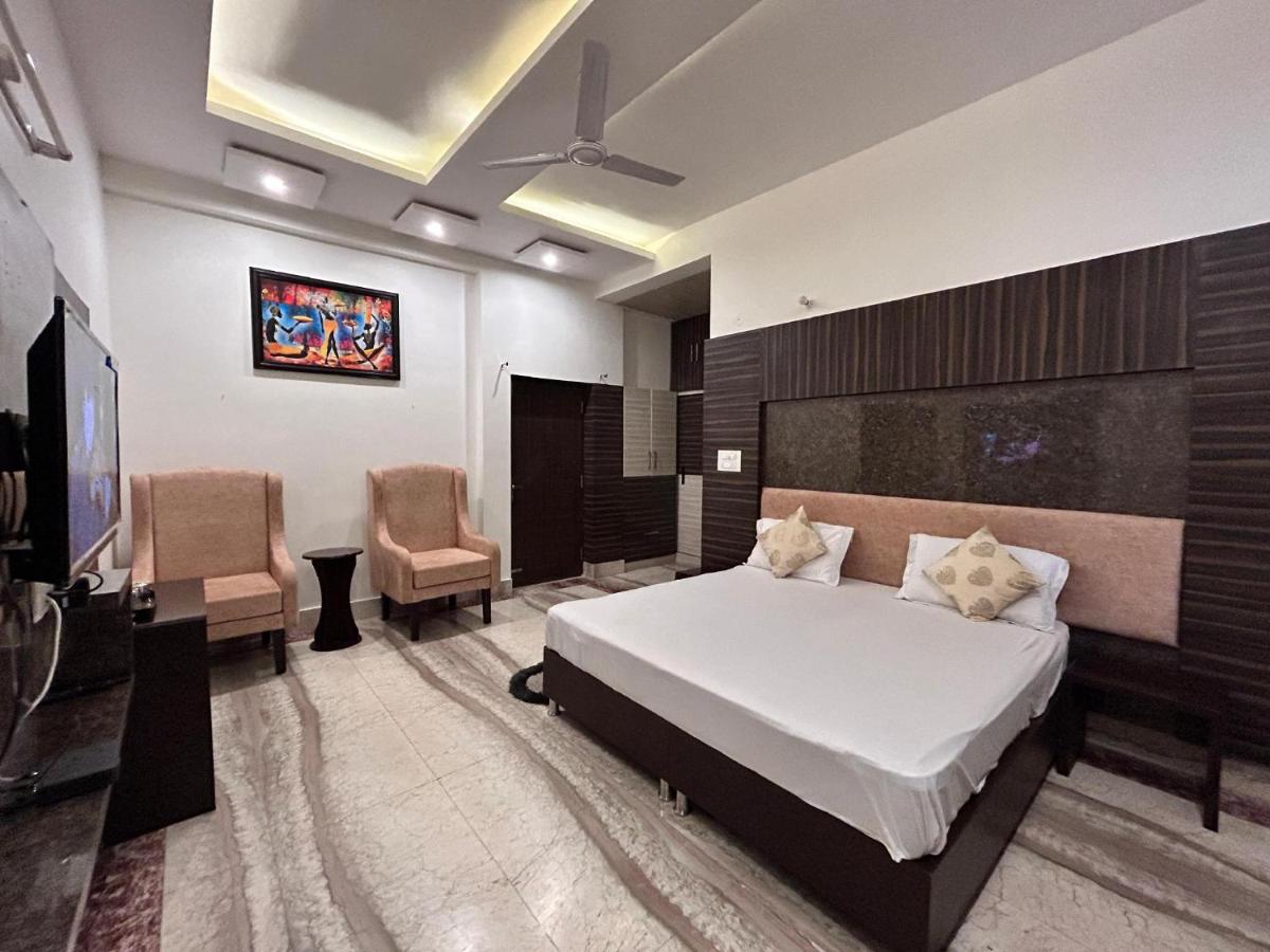 Standard Double Room with Fan