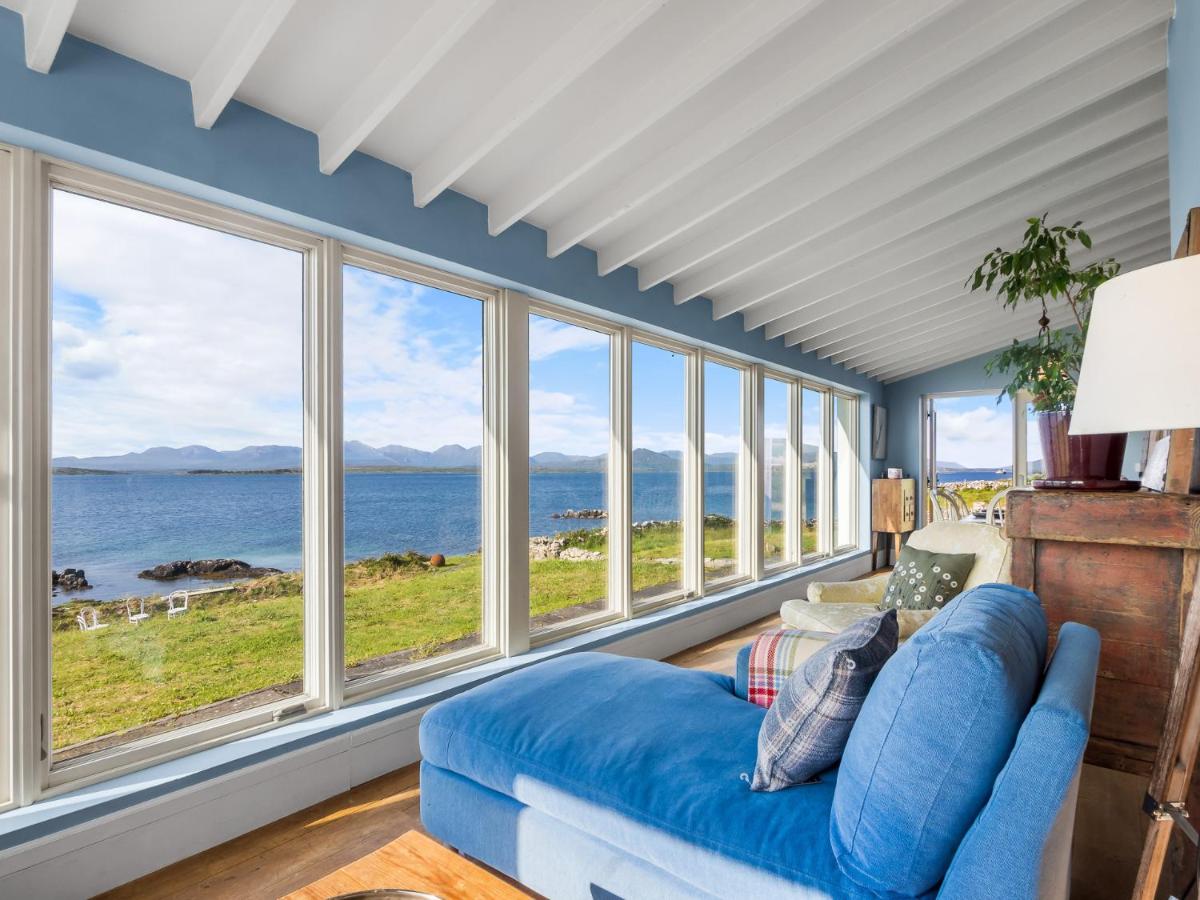 Suantrai Cottage - Ferienwohnung Roundstone