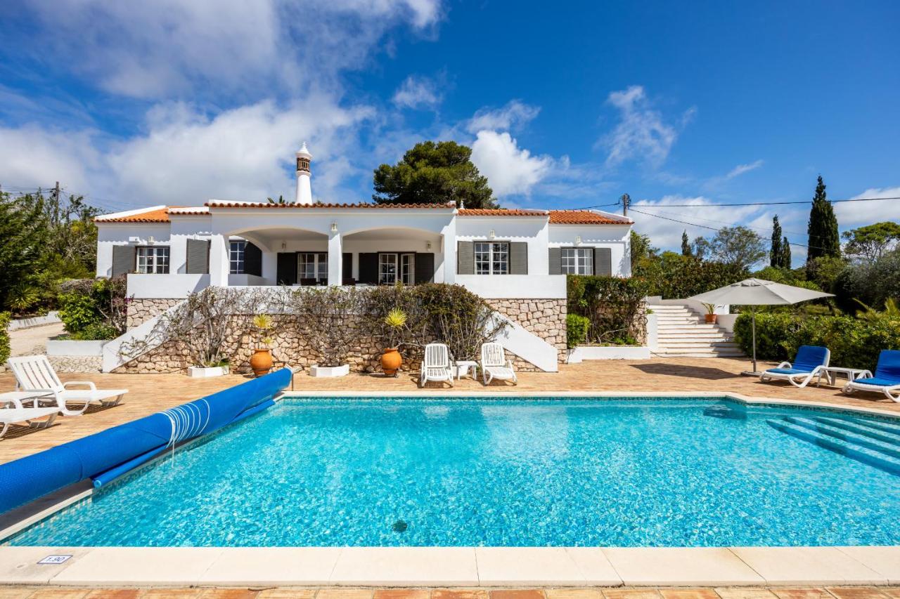 CoolHouses Algarve Lagos, 4 bed single-story House, pool and amazing panoramic views, Casa Fernanda - B&B
