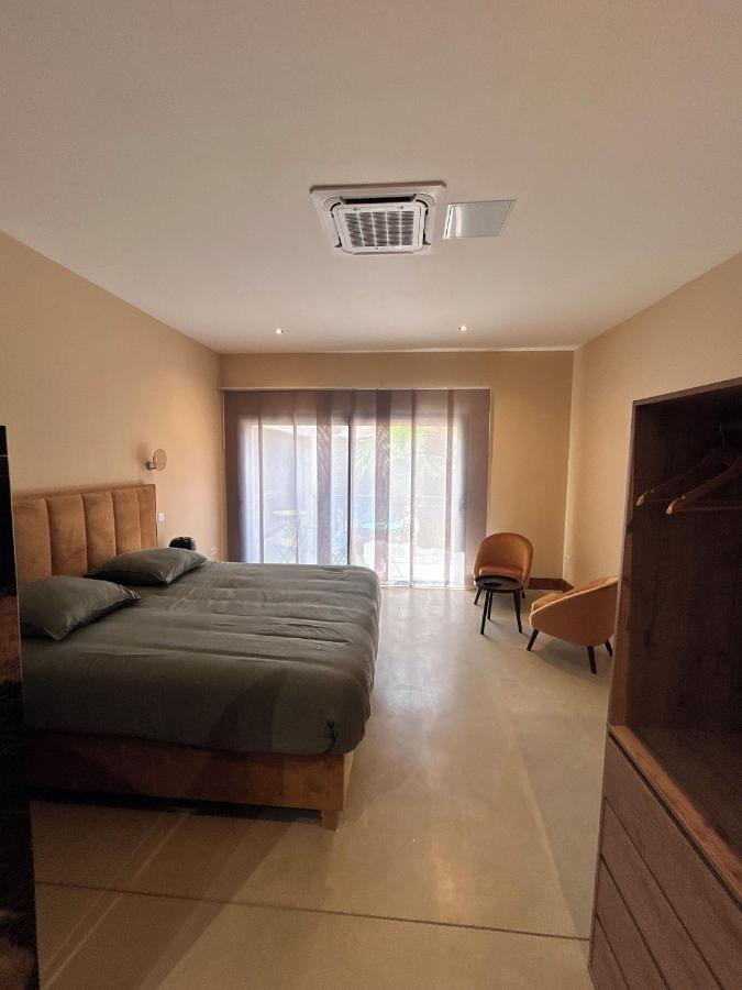 Kamer met Kingsize bed en Bubbelbad
